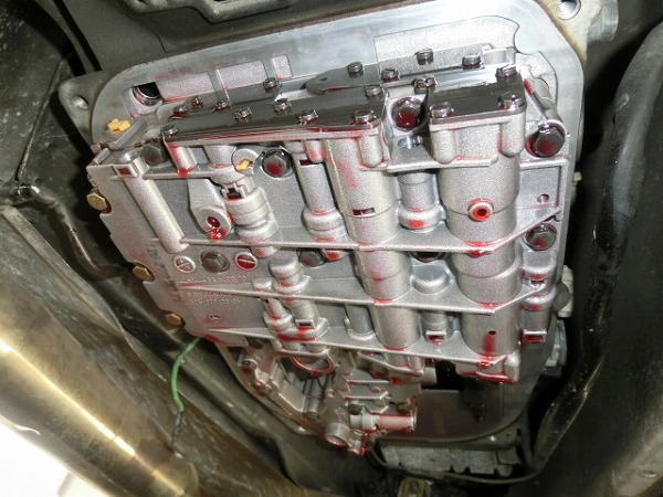 兵庫県T様 560SL AMG仕様 レストア ＡＴメンテ・バルブボディー洗浄編