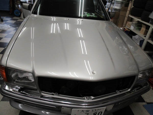 【埼玉県H様　W126前期モデル　380SEC　AMGスタイル　レストア　ボンネットフード塗装剥離鈑金完成・特注フロアマット製作編】